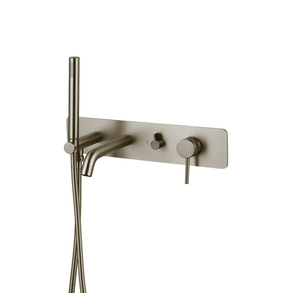 Robinet de baignoire arrondi à fixation murale fini nickel brossé