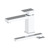 Robinet de bain et douchette fini chrome